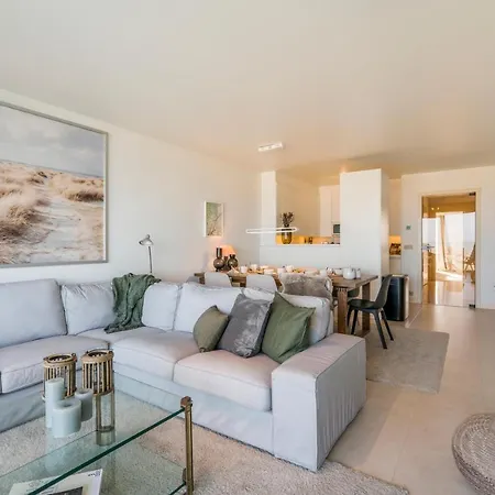 Lighthouse View - Pier Facing With Garage Appartamento Nieuwpoort