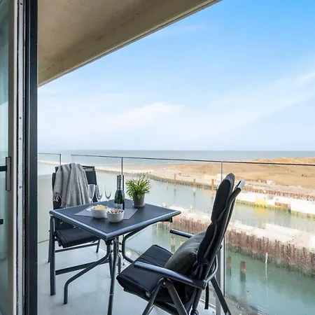 Appartamento Lighthouse View - Pier Facing With Garage Nieuwpoort