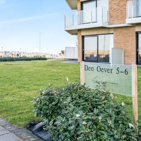 Lighthouse View - Pier Facing With Garage *