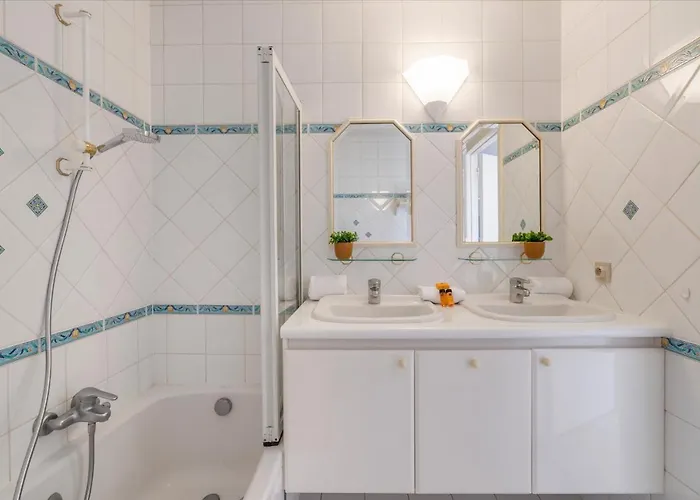 Lighthouse View - Pier Facing With Garage *